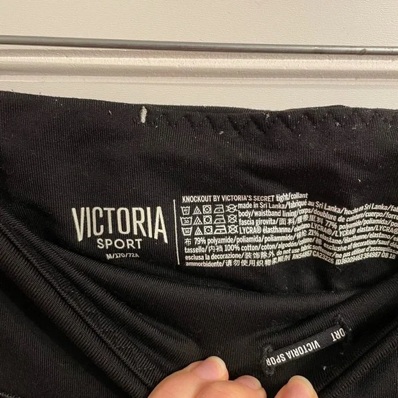 Victoria Secret Black Workout Leggings - Picture 3 of 9